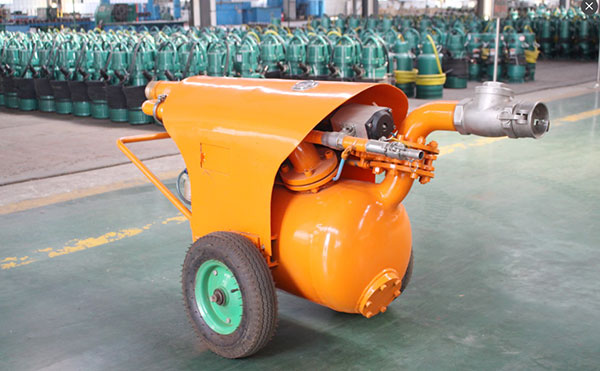 QYF系(xi)列清淤(yū)泵