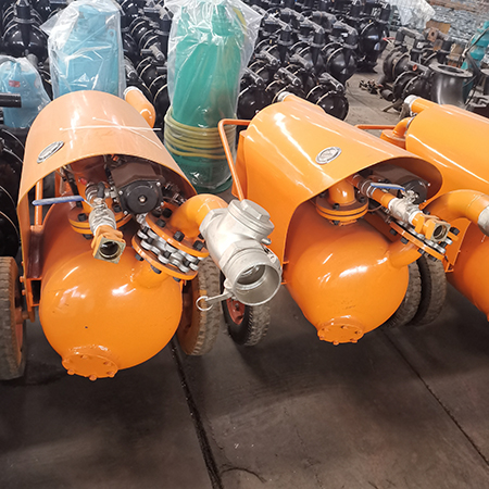 QYF系(xi)列氣動(dong)清淤泵(beng)廠家